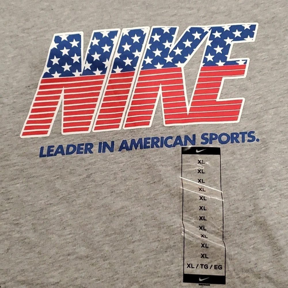 Nike Partriotic T-Shirt Size XL